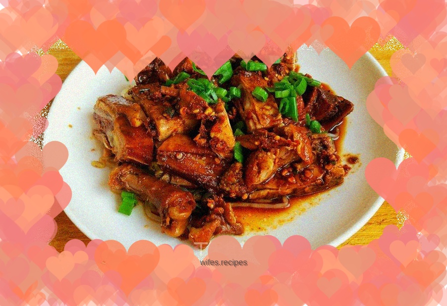 Braised duck + dipping sauce - nourishing yin and moisturizing lungs in autumn