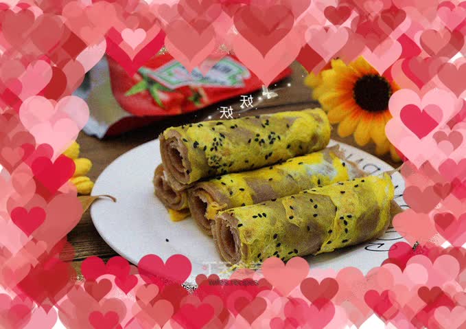 Brown wheat egg pancake