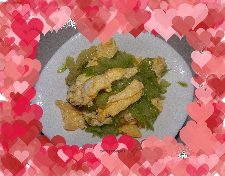 Fried eggs and celery