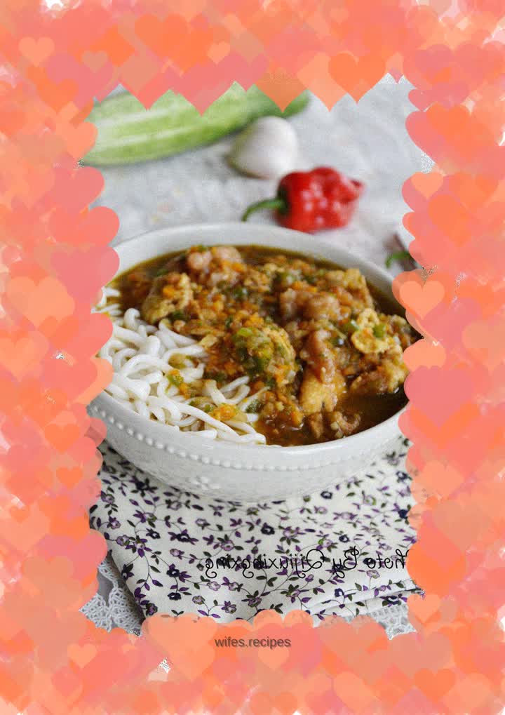 Braised noodles with shredded pork in oyster sauce