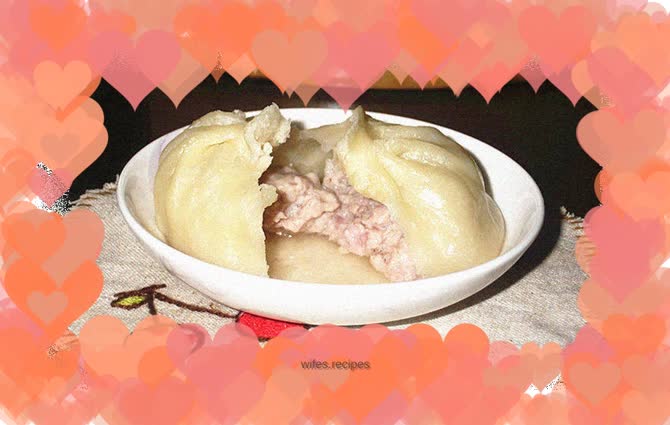 Xiaolong soup dumplings