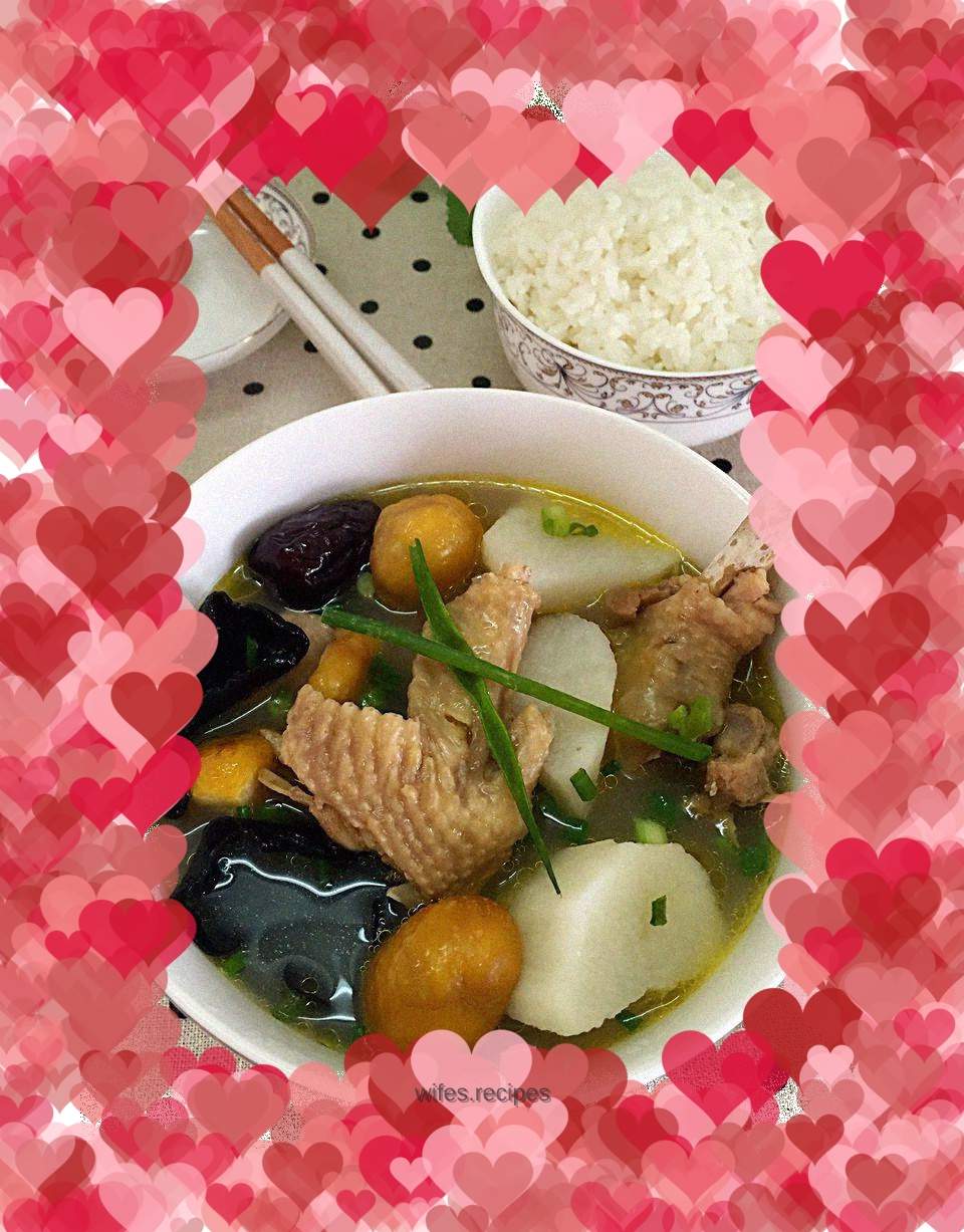 Chestnut, Yam and Chicken Soup