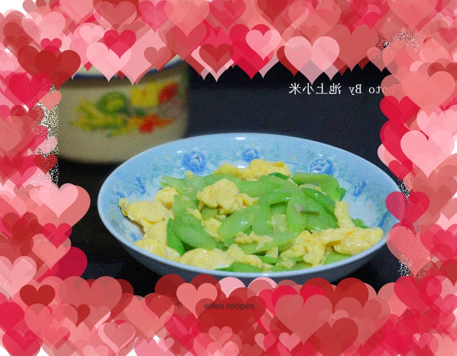 Scrambled eggs with kale