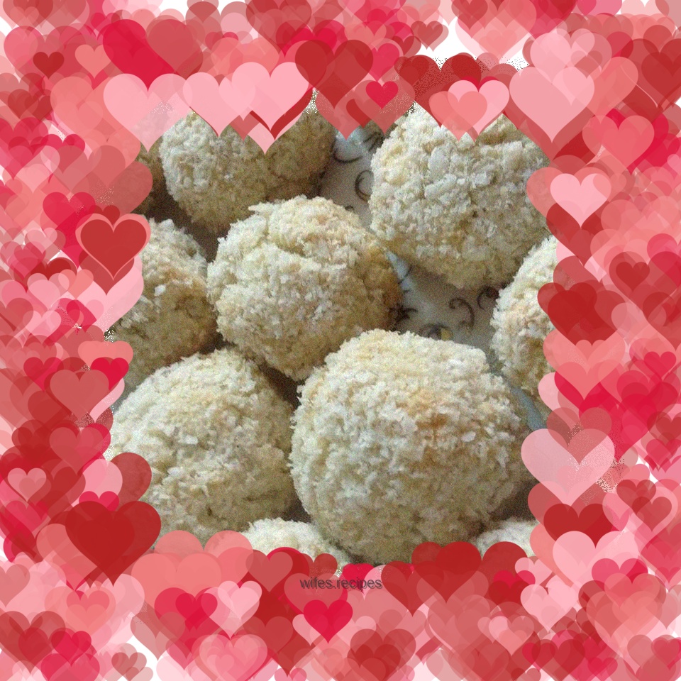 Egg white coconut balls