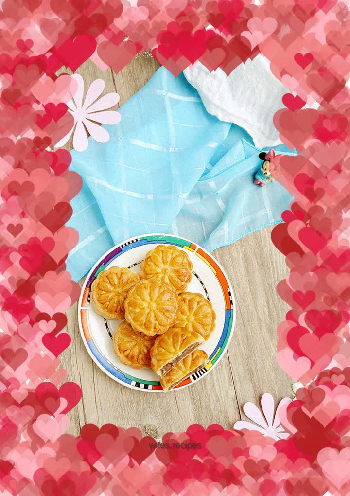 Bean Paste Leg Mooncake