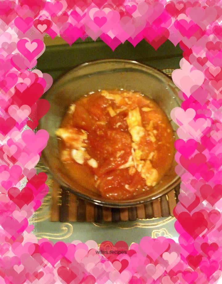 Scrambled eggs with tomatoes