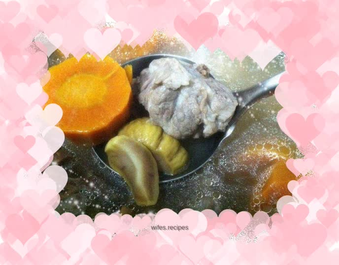 Banchi, carrot and dragon bone soup