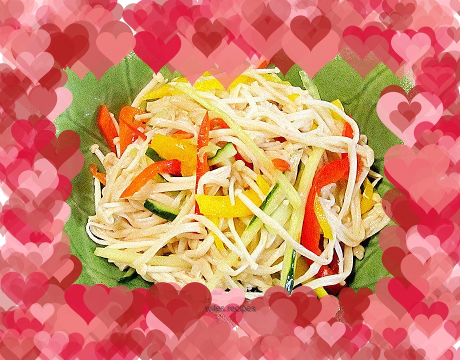 Colorful Pepper Salad with Enoki Mushrooms