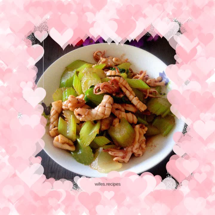 Fried squid and celery