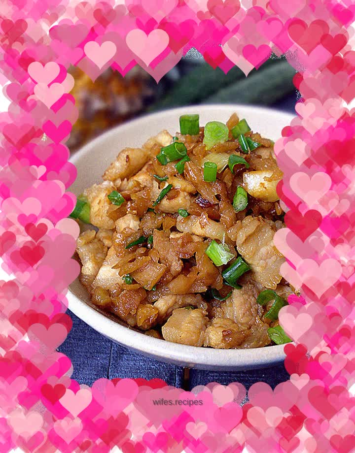 Stir-fried pork belly with dried radish