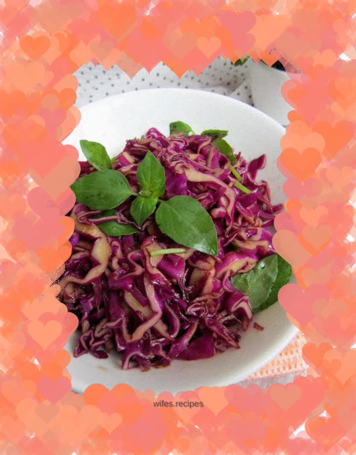 Nepeta mixed with purple cabbage