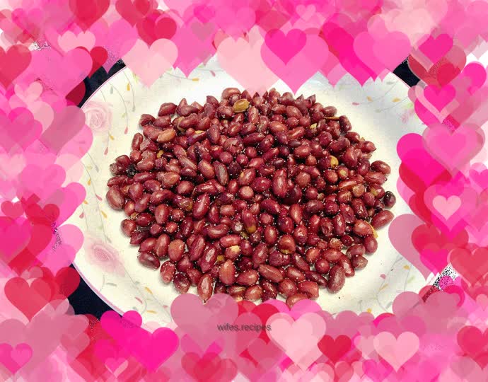 Fried peanuts