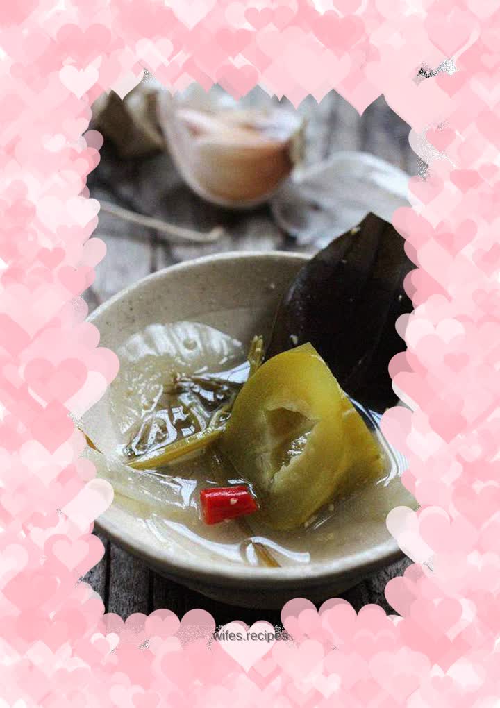 Sweet and sour and refreshing---Russian pickled cucumber