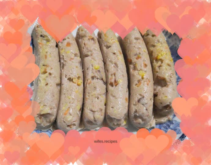 Corn, carrot and ham sausage