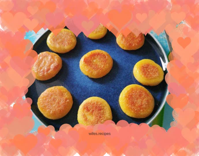 Pan-fried corn tortillas