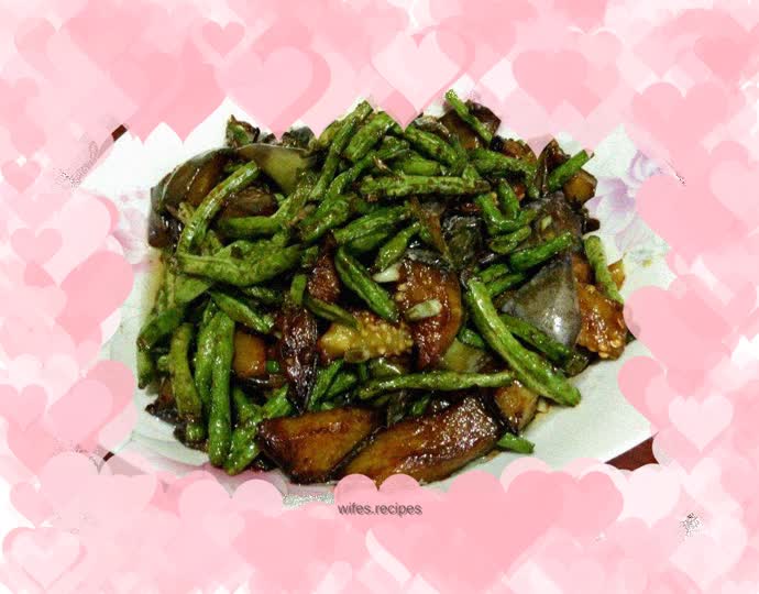 Grilled eggplant with green beans