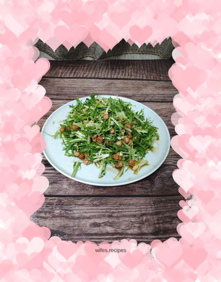 Vinegar, bitter chrysanthemum mixed with peanuts