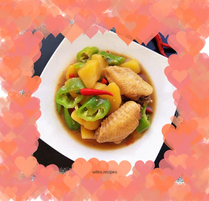 Chicken Wings Stewed with Potatoes