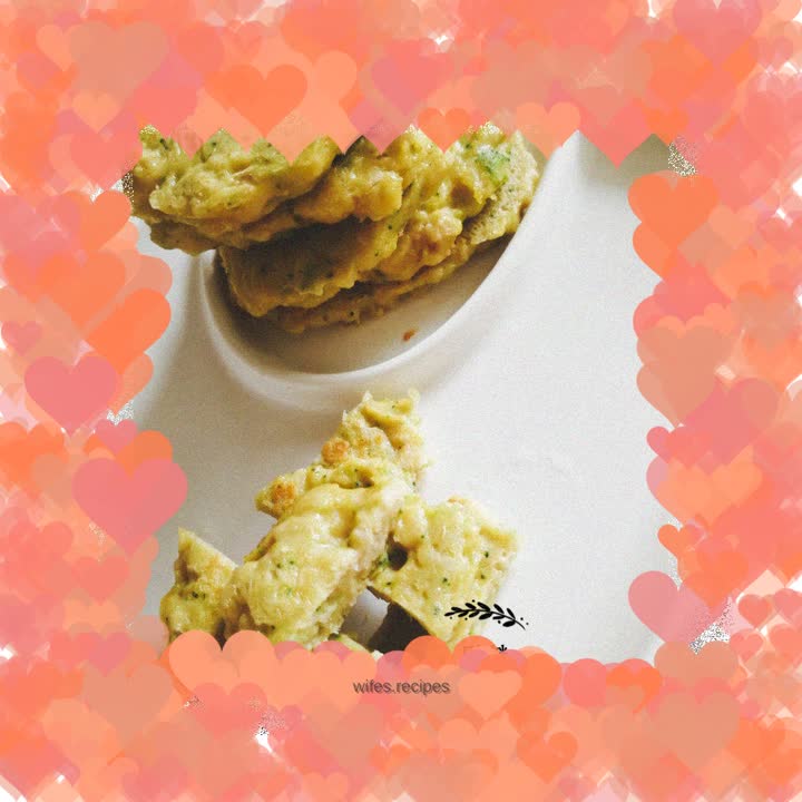 Fresh meat and lotus root cake