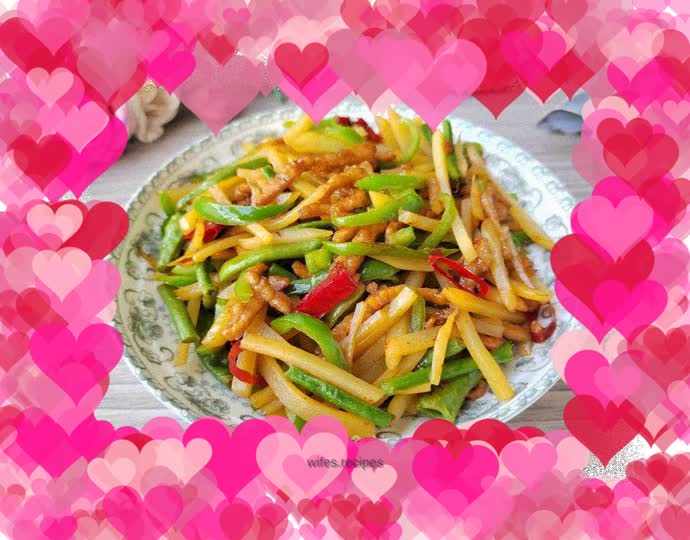 Stir-fried shredded pork with green pepper and potatoes