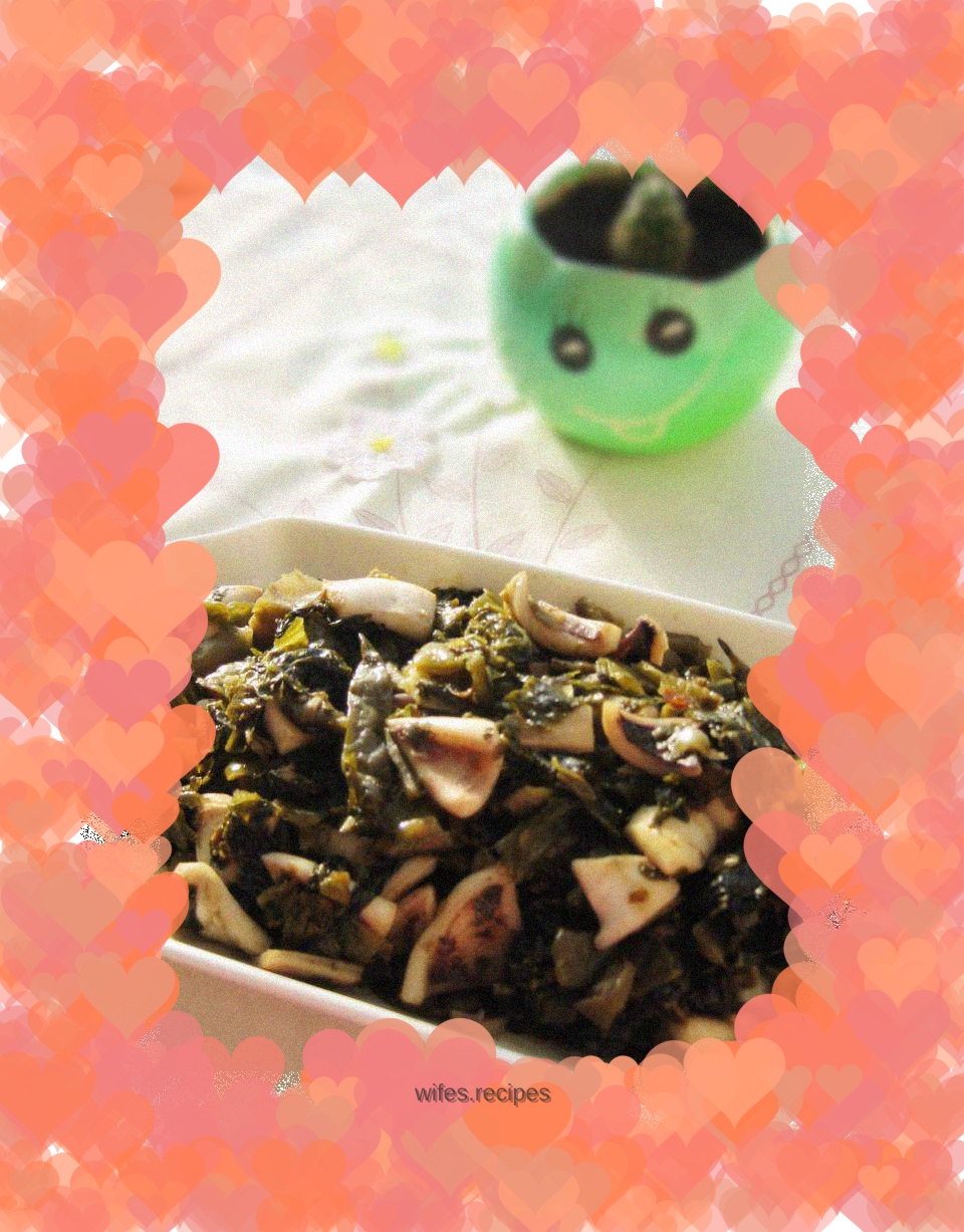 Fried squid with pickled cabbage