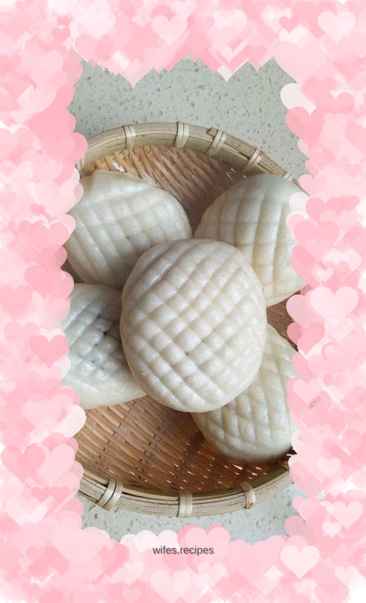 Pineapple Bean Paste Bun