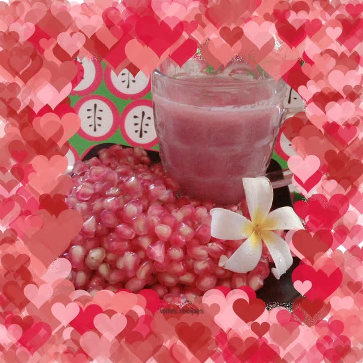 Pink crystal pomegranate juice