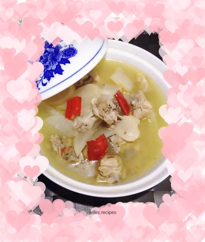 Sour radish and duck soup