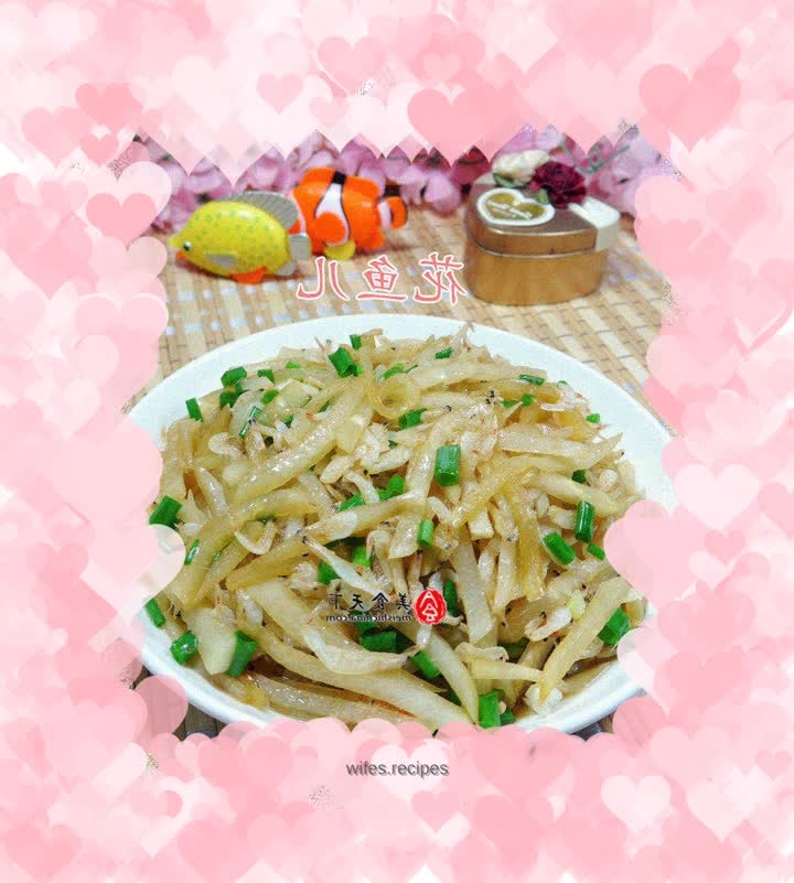 Stir-fried radish with shrimp skin