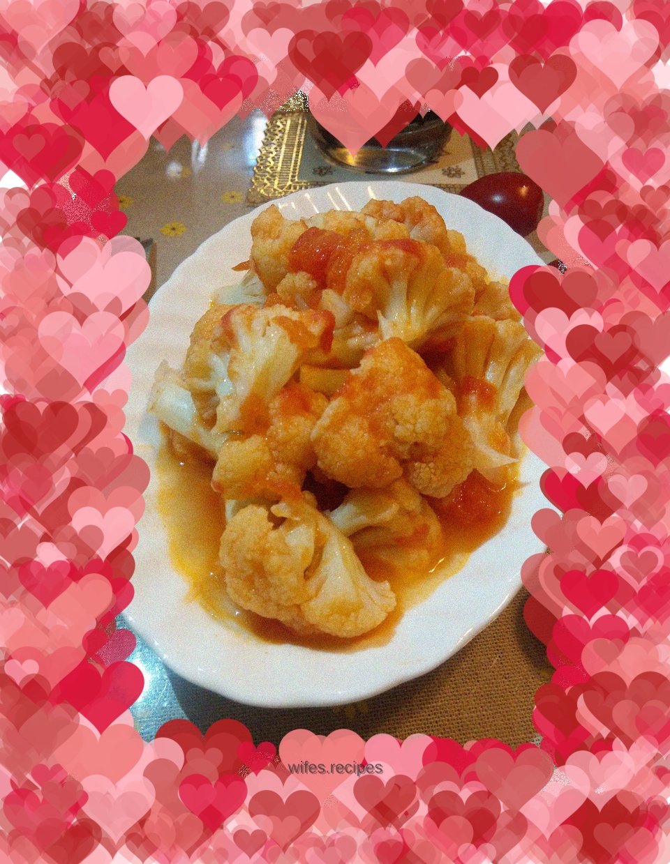 Stir-fried cauliflower with tomatoes