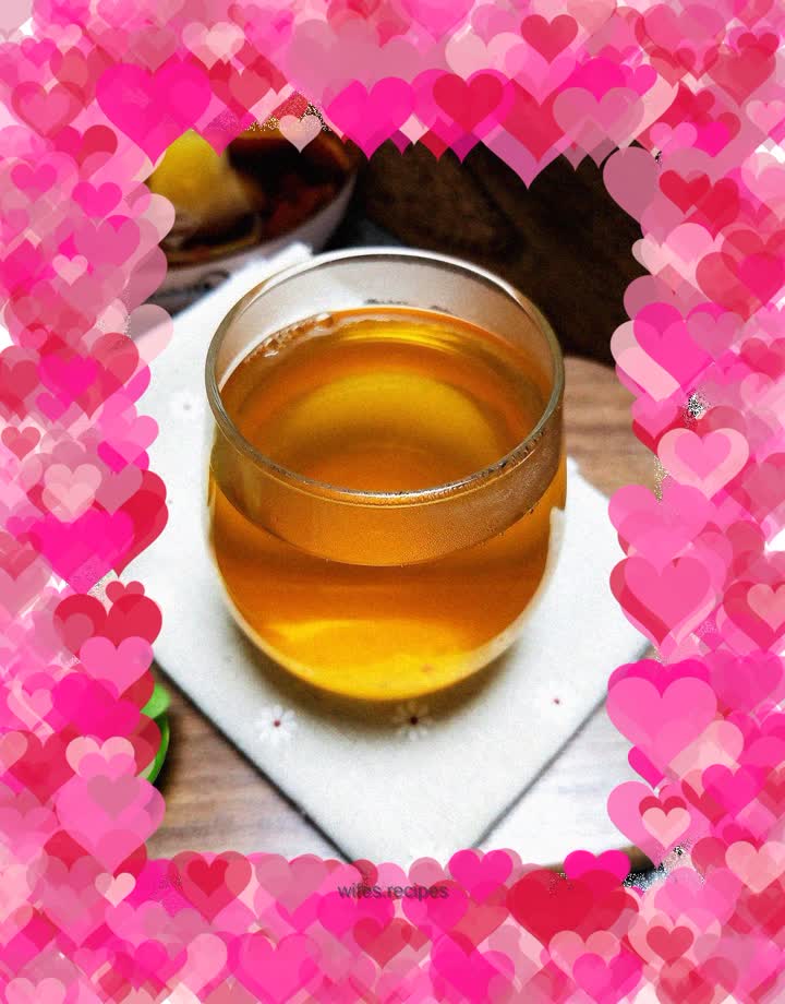 Apple and Red Date Tea