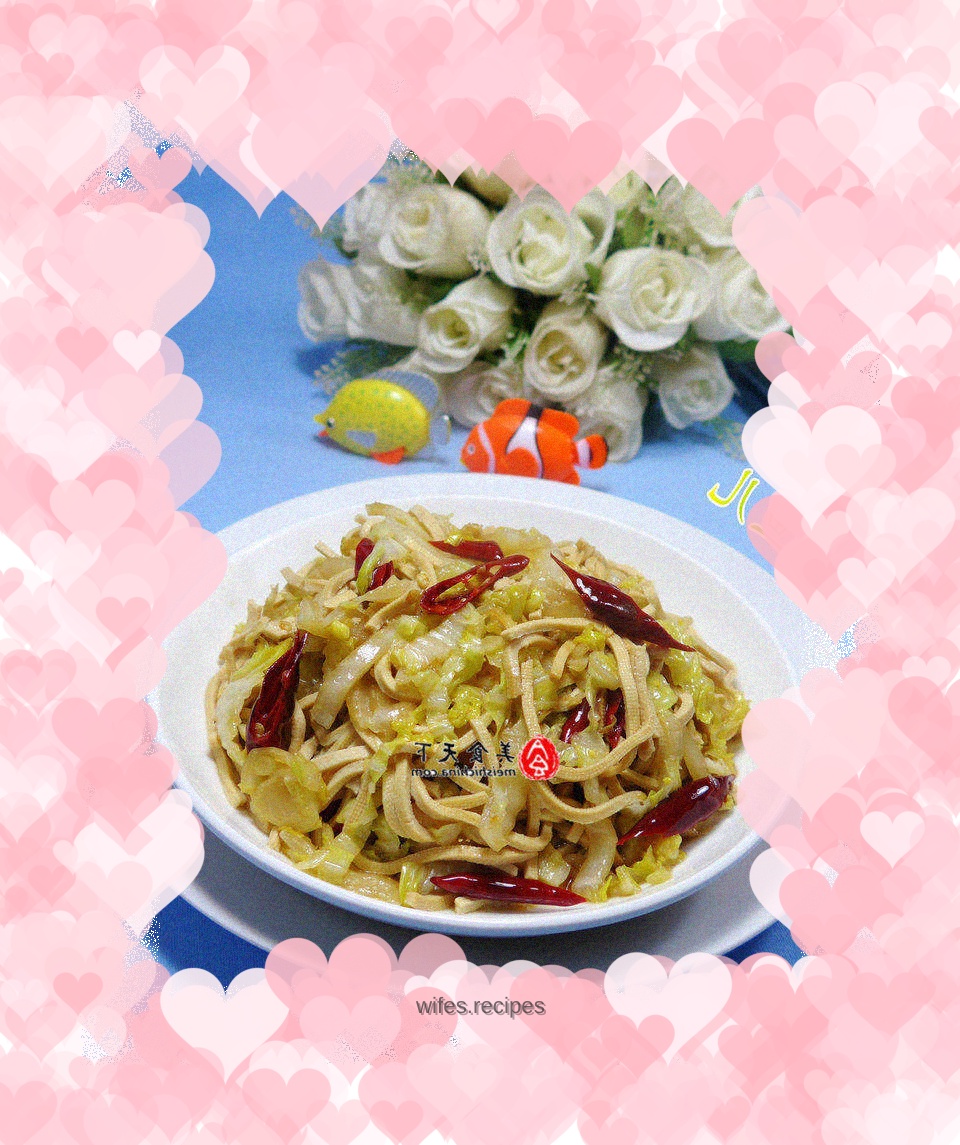 Stir-fried cabbage core with thousands of shredded leaves