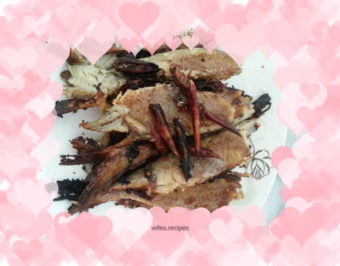 Pan-fried yellow croaker