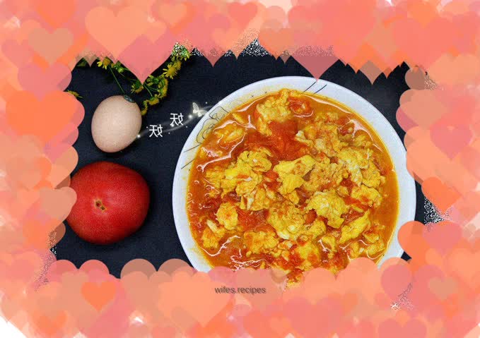 Scrambled eggs with tomatoes