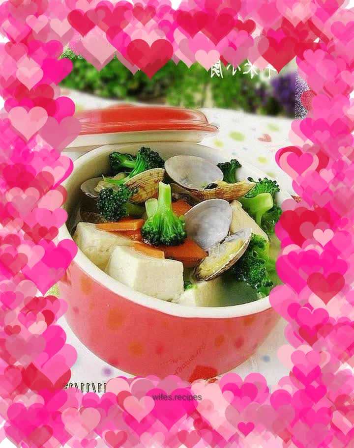 Broccoli and Tofu Soup