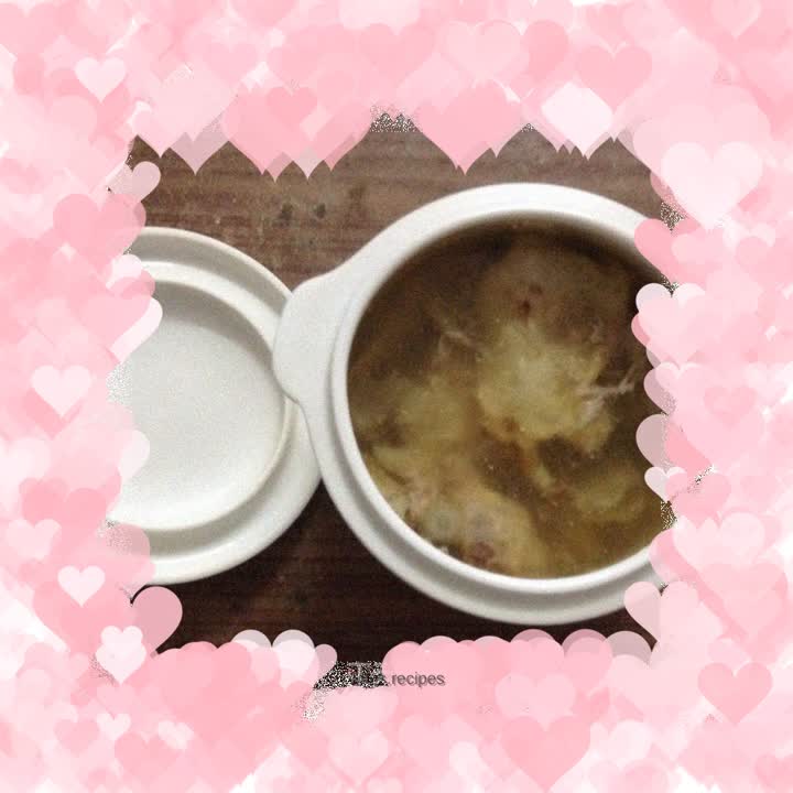 American Ginseng, Chicken Feet and Fish Maw Soup