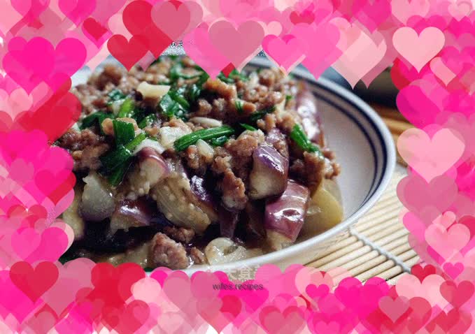 Eggplant with minced meat
