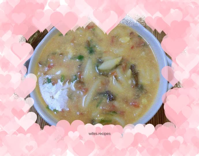 Tomato and Seaweed Scissor Noodles