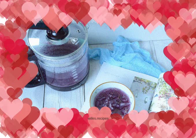 Purple Sweet Potato and Tremella Soup