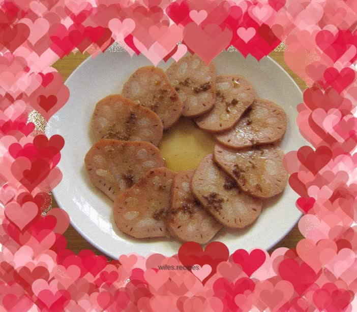 Osmanthus glutinous rice and lotus root