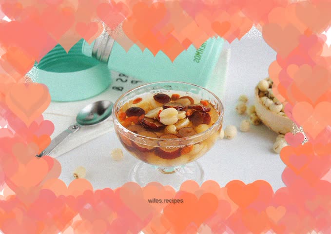 Red dates and lotus seeds syrup