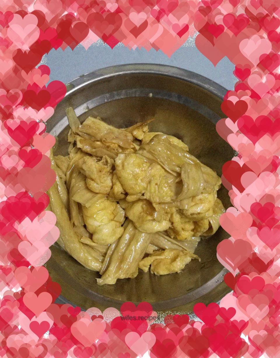 Fried Egg with Bean Curd