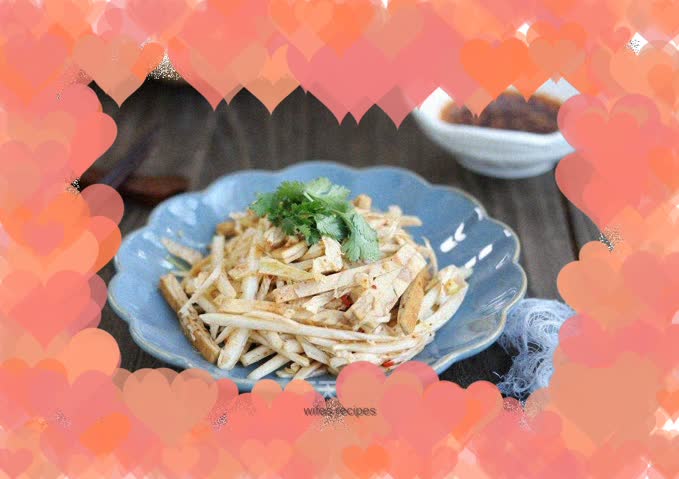 Dried tofu mixed with cabbage hearts