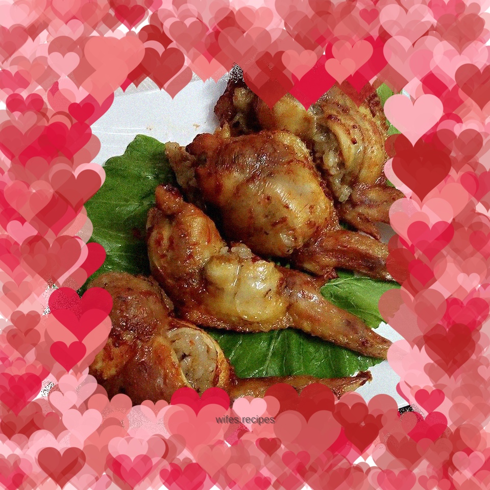 Super delicious chicken wings with rice