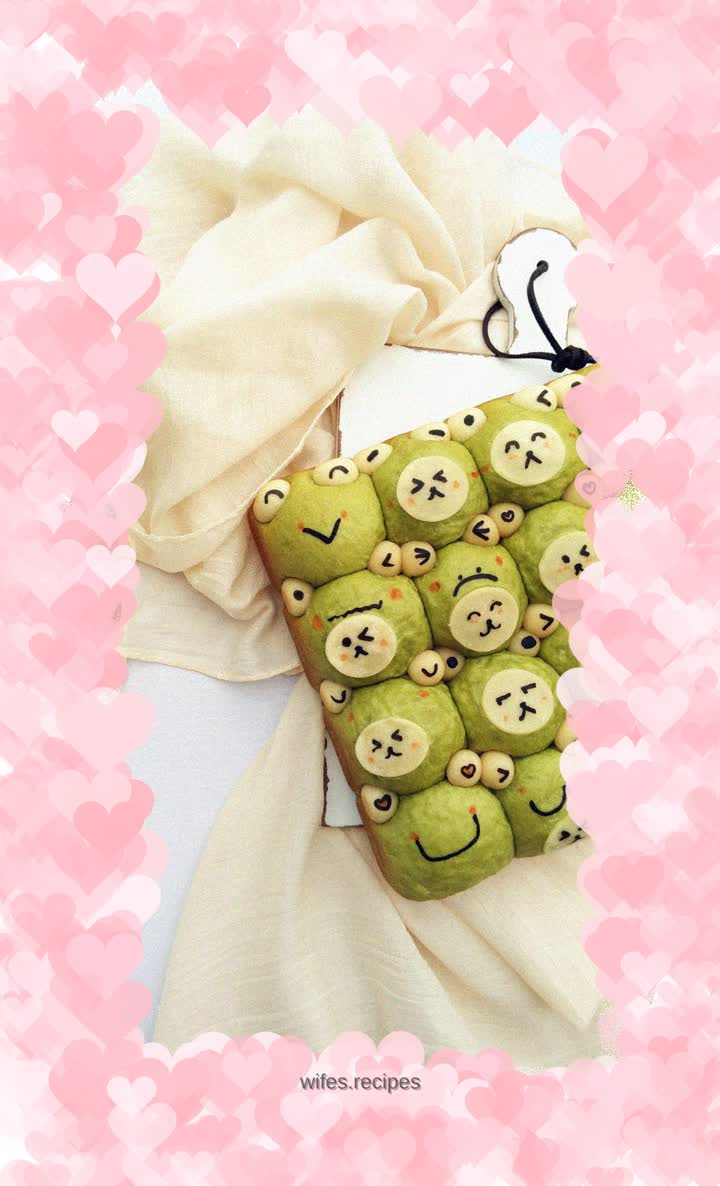 The frog who fell in love with the bear (squeeze the bread)