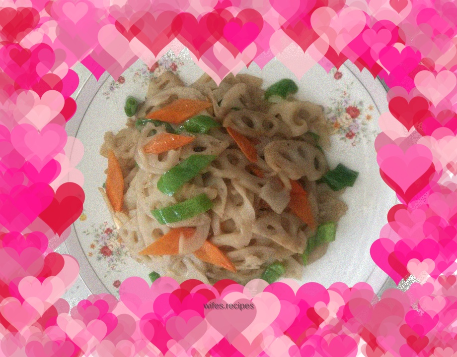 Stir-fried lotus root slices