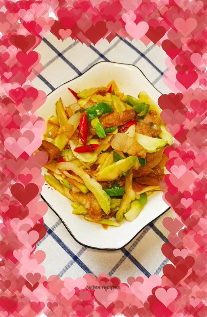 Stir-fried pork slices with vegetables