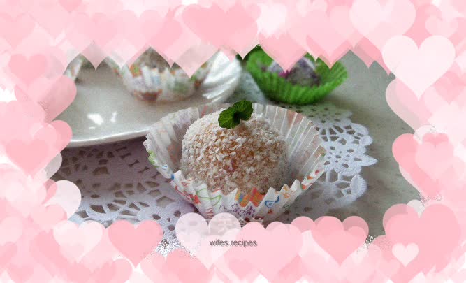 Coconut pumpkin and purple sweet potato glutinous rice cakes
