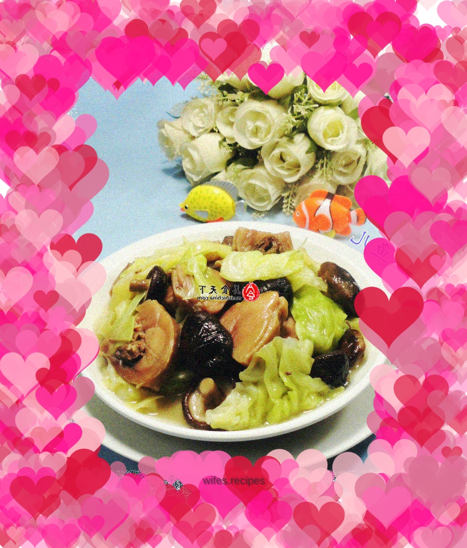 Boiled chicken legs with mushrooms, cabbage