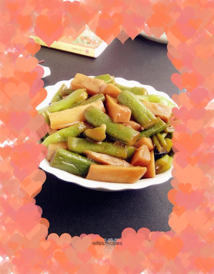 King oyster mushroom and stewed beans